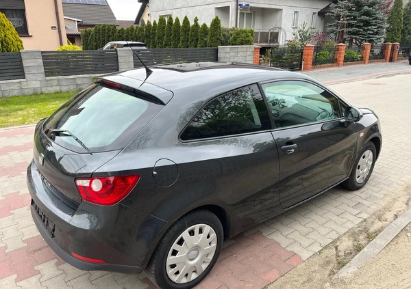 Seat Ibiza cena 12500 przebieg: 193000, rok produkcji 2008 z Koło małe 121